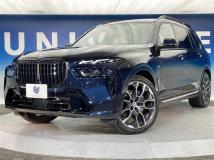 2023 BMW X7