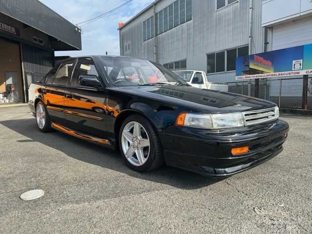 1989 Nissan Maxima