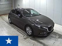 2017 Mazda Axela Sport