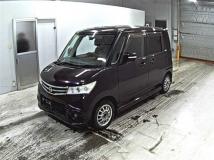 2013 Nissan ROOX