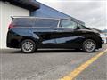 2018 Toyota Alphard Hybrid