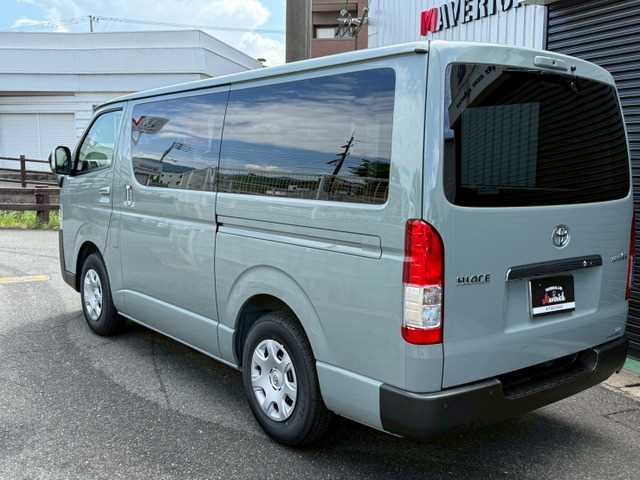 Toyota Hiace Van 2025 — фото 6 купить в Москве