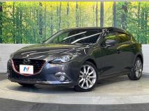 2014 Mazda Axela Sport