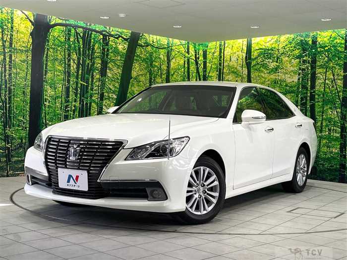 2013 Toyota Crown