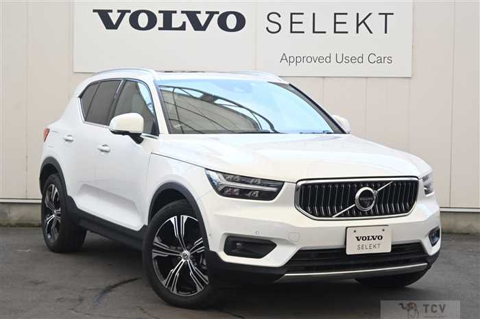 2022 Volvo XC40