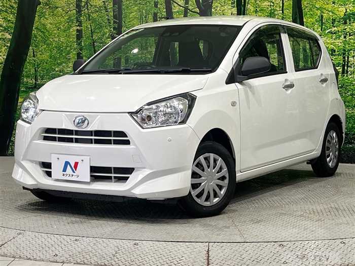 2020 Daihatsu Mira Es