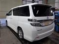 2013 Toyota Vellfire