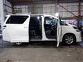 2013 Toyota Vellfire