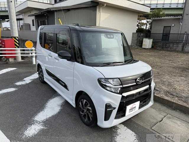 2019 Daihatsu Tanto Custom