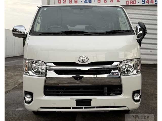 2015 Toyota Hiace Van