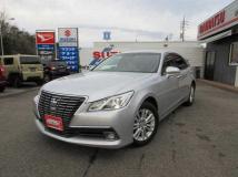 2013 Toyota Crown Hybrid
