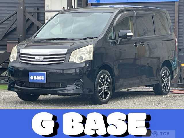 2011 Toyota Noah