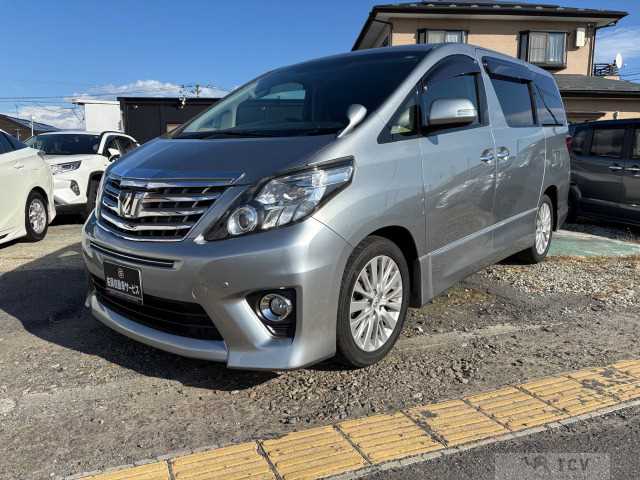 2013 Toyota Alphard G