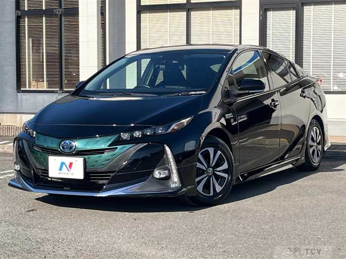 2017 Toyota Prius PHV