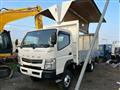 2015 Mitsubishi Canter
