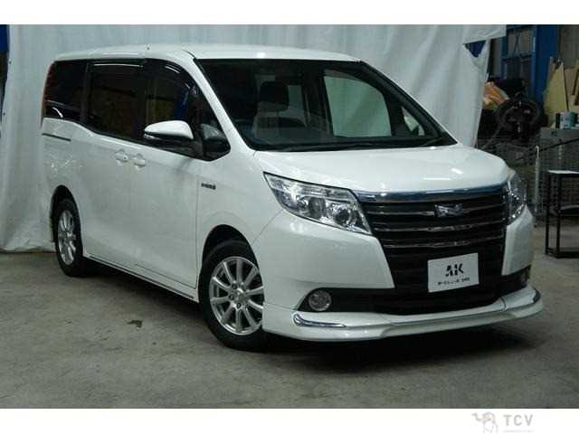 2014 Toyota Noah