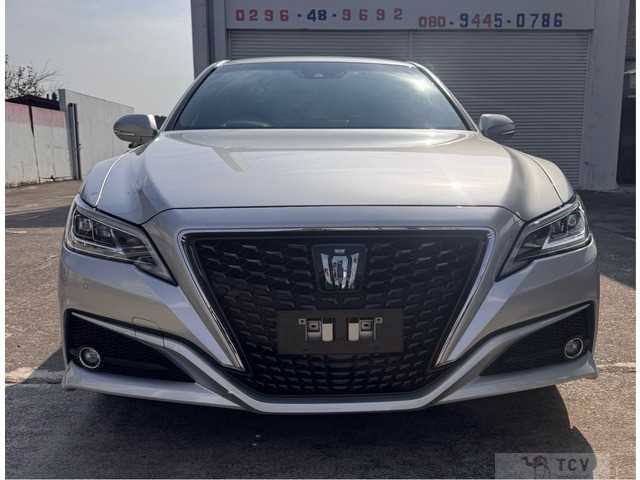 2019 Toyota Crown