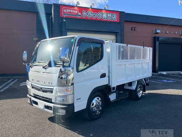 2017 Mitsubishi Canter