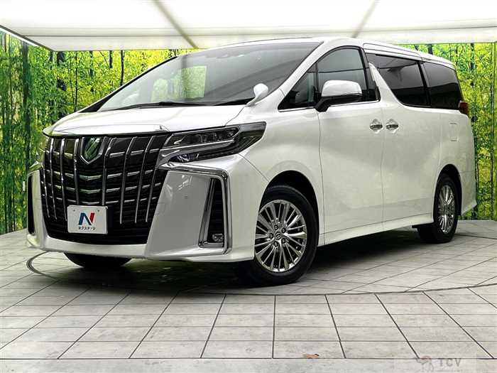 2023 Toyota Alphard Hybrid