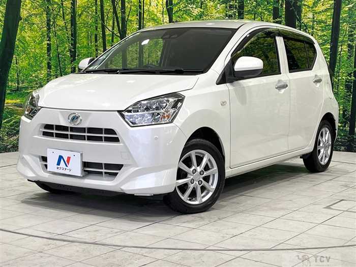 2017 Daihatsu Mira Es