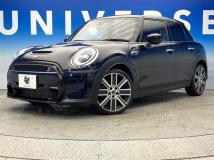 2022 U.K. Others U.K. Others