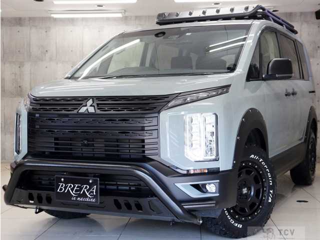 2020 Mitsubishi Delica D5