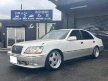 2001 Toyota Crown Majesta