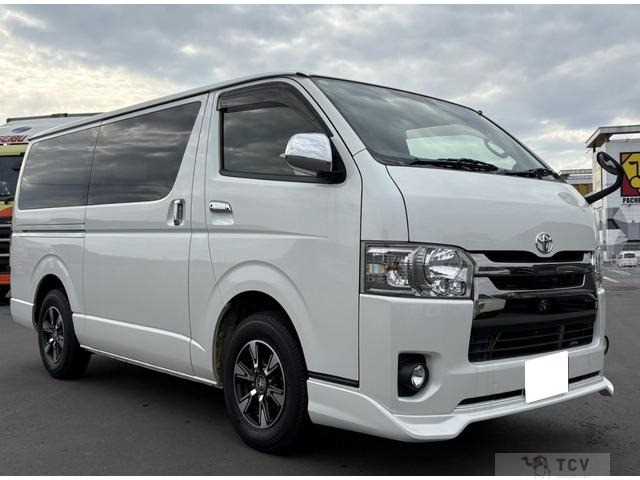 2018 Toyota Regiusace Van