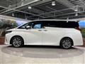 2023 Toyota Alphard Hybrid
