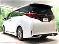 2025 Toyota Alphard Hybrid