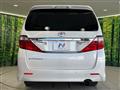 2012 Toyota Alphard
