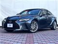 2021 Lexus IS