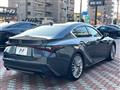 2021 Lexus IS