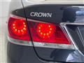 2013 Toyota Crown Hybrid