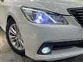2013 Toyota Crown Hybrid