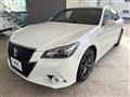 2014 Toyota Crown Hybrid