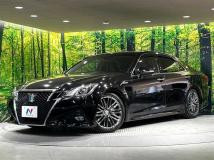 2017 Toyota Crown Hybrid