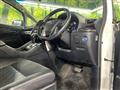 2016 Toyota Alphard Hybrid