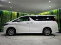 2020 Toyota Alphard Hybrid