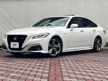 2018 Toyota Crown Hybrid