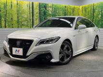 2018 Toyota Crown Hybrid