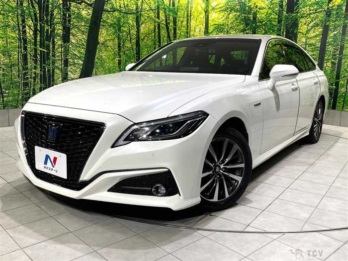 2018 Toyota Crown Hybrid