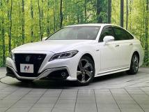 2018 Toyota Crown Hybrid