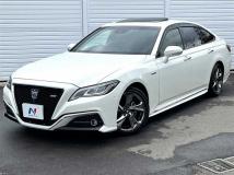 2019 Toyota Crown Hybrid