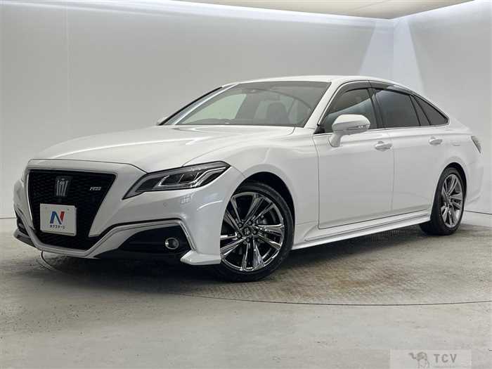 2021 Toyota Crown Hybrid