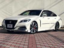 2019 Toyota Crown Hybrid