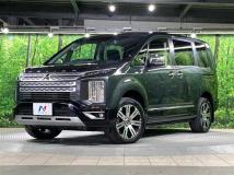 2022 Mitsubishi Delica D5