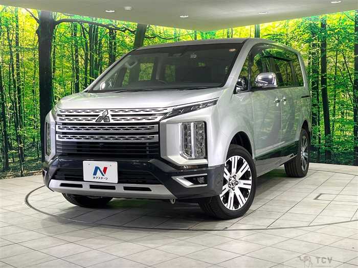 2024 Mitsubishi Delica D5