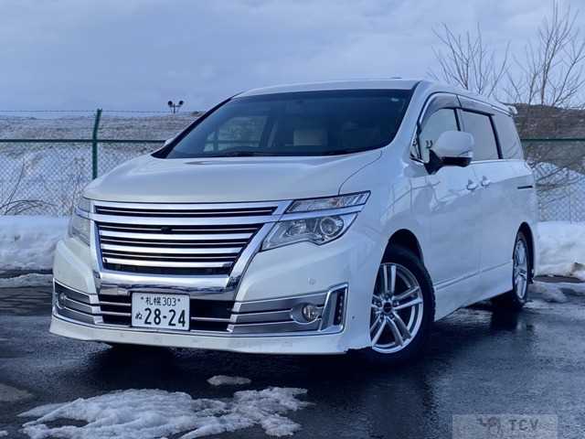 2015 Nissan Elgrand