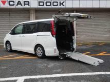 2016 Toyota Noah